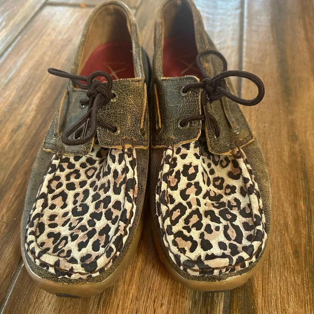Twisted X Boots women’s Cheetah print driving mocs. Western style moccasins. Sz8 - Picture 3 of 10
